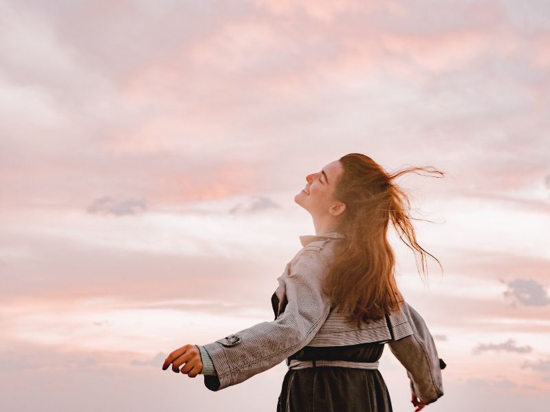 Modul 2; Brand Design Farben finden Schriften Moodboard Bildsprache Grafiken für Brand Design